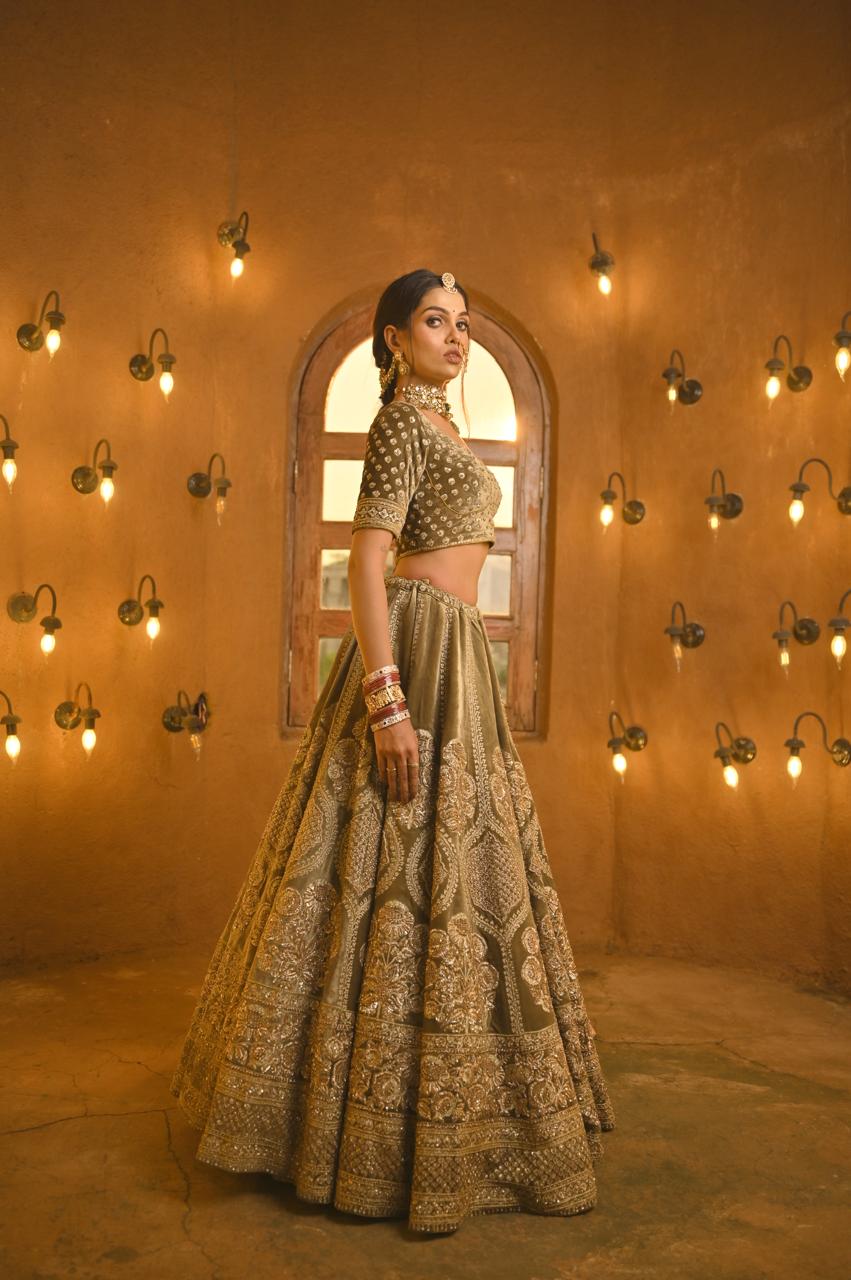Cocktail & Sangeet Evening Glam by Runali Salkar